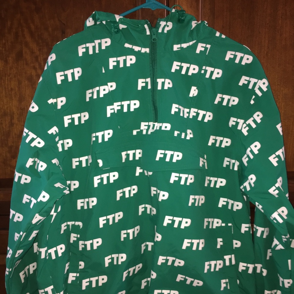 Ftp all over anorak (green)